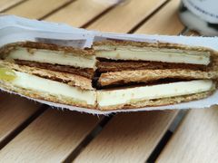 咖椰黄油吐司-宝藏绿洲(前山店)