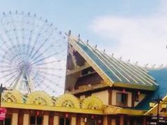 -七彩云南欢乐世界