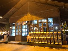 -席娜卡琳火车铁道夜市