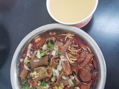 -薛记襄阳香辣牛肉面(平安路店)