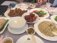 -御花园·粤菜·海鲜火锅(中山公园店)