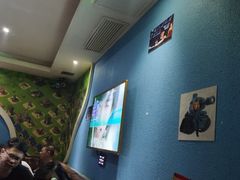 -迈秀量贩KTV(飞航广场店)