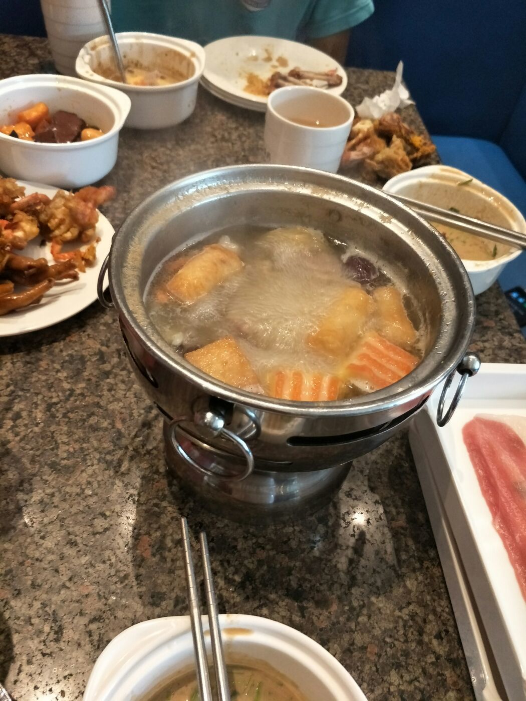 在网上搜索富丽园在自助餐里是沧州最好的