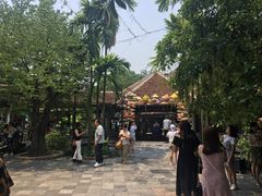-河内西湖莲花自助餐厅