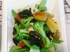 -雅逸居海鲜小厨