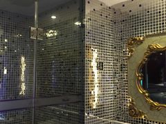 -天鹅恋主题酒店(积玉桥地铁站店)