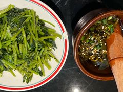 -川流不息·地道川菜·小龙虾(新松江路店)