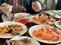 -荣誉国际酒店-云顶旋转餐厅