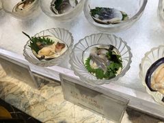 -半岛翡丽海鲜自助餐厅(观风亭店)