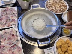 -鱼粤鲜淘米捞·中山脆肉鲩火锅(悦湖会店)