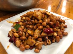 宫保鸡丁-黑皮酸菜鱼(绣花巷店)