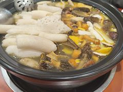 -菌之家·专业纯野生菌火锅·特色炒菌