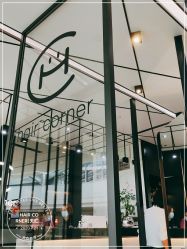 -HAIR CORNER