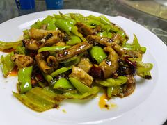 -一口猪海鲜浑锅·东北家常菜