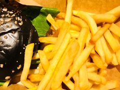-麦当劳(中山公园龙之梦店)