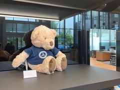 -奔驰上海利星(七宝店)