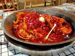 九宫格红汤锅-董眼镜火锅(洪崖洞总店)