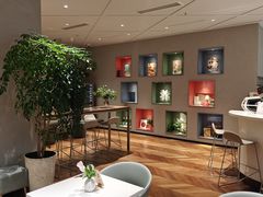 -潮一不贰·法式甜品·生日蛋糕·西式简餐(外滩店)