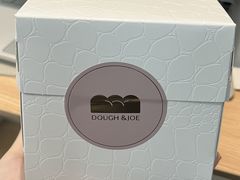 -Dough&Joe团憩(瑞虹天地月亮湾店)