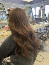 -镁连社·美联社