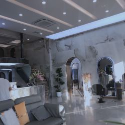 -苏奇发型·烫发染发