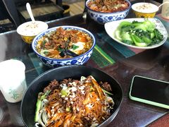 -口口香小吃店