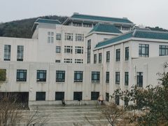 -武汉大学图书馆·文理学部总馆