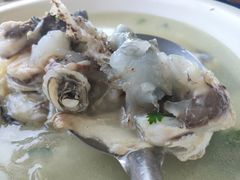 -美顺香食府鱼头老店(雪野湖店)