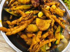 -江城燕子大排档(江汉路步行街店)