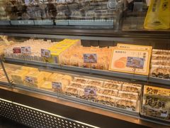 -鲍师傅糕点(江苏路店)
