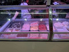 -周良天山牛杂城(天山路总店)