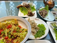 -诺敏塔拉奶茶-布里亚特包子-手把肉(锦都会店)