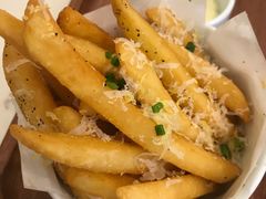 -阿妮叶李(光谷世界城店)