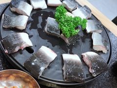 -臻牛烤肉