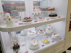 面包甜点陈列柜-味多美蛋糕(梨园店)