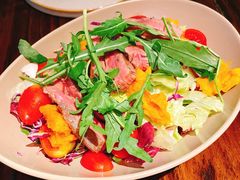 侧腹牛排蔬菜碟-Brut Eatery Wine Bar & Restaurant (建国东路店)