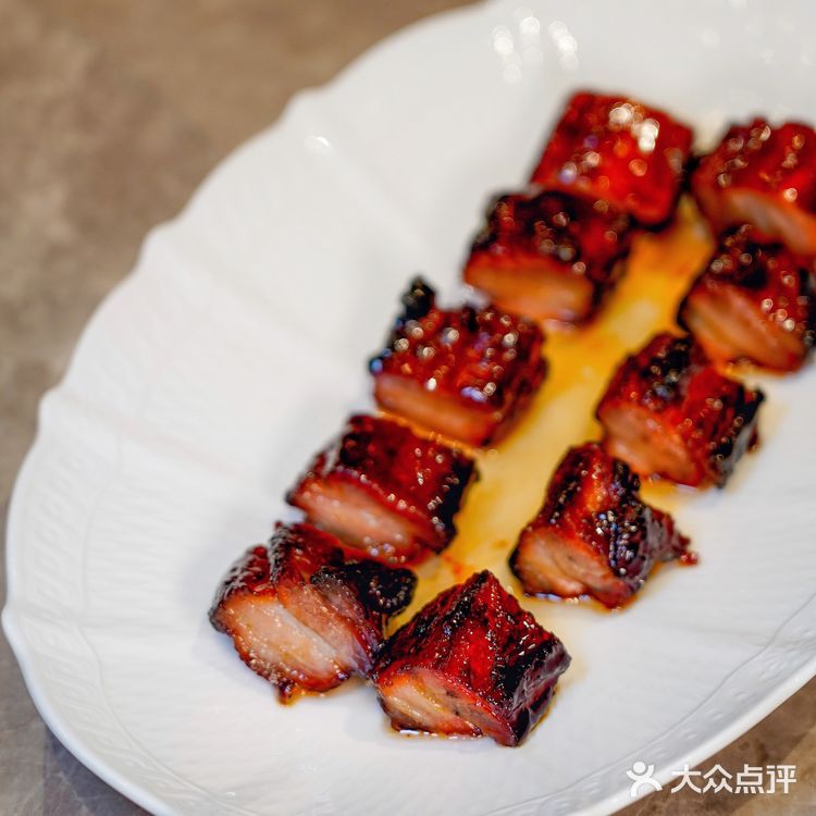 🌟 巨资打造“小圆明园”，年夜饭来这家中餐厅倍有面儿‼️