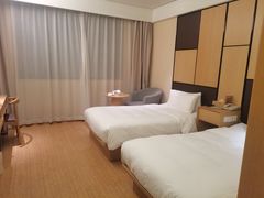 -全季酒店(上海东方明珠店)