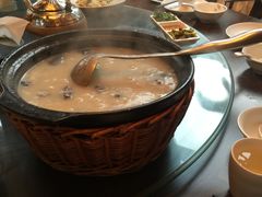 -粥王府 老广传家菜(东关街店)