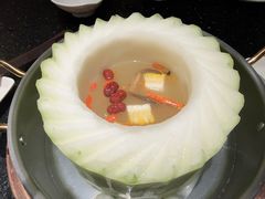 -得意咚瓜·顺德鱼生·冬瓜火锅(深圳首店)