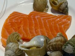 -四海一家自助餐(益田假日广场店)