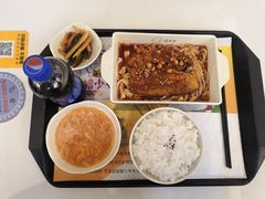 -鲲少爷烤鱼饭.螺蛳粉·清真(爱琴海店)