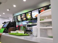 -老乡鸡(亳州路天庆大厦店)