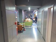 -开阳里游泳健身