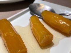 蜜汁红薯-荣轩(新荣记环球金融中心店)