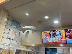 -王府井奥莱临潼小镇(临潼店)