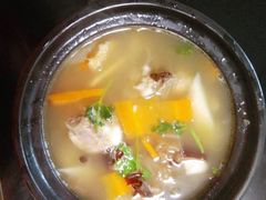 -爱月宝月嫂·育儿嫂(哈尔滨总店)