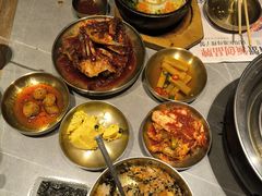 -草家酱蟹炭火烤肉店(珲春南路一店)