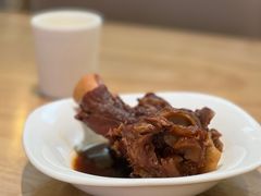 金牌酱棒骨-上关雪東北菜(中房金谊店)