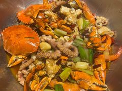 -七欣天香辣蟹火锅(无锡金太湖国际城店)